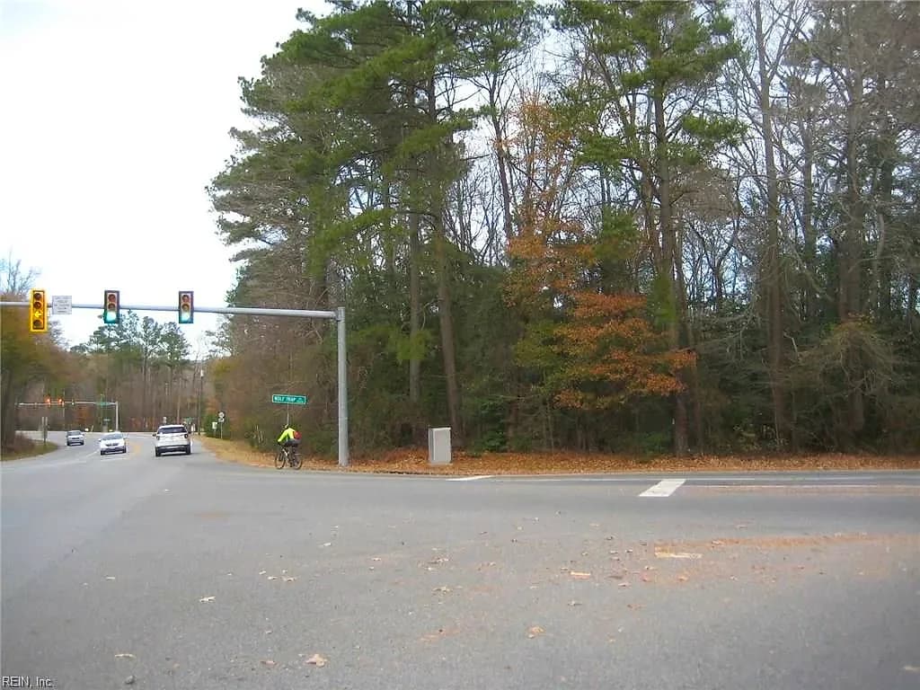 100 Seaford Road, Seaford VA 23696 - Photo 2
