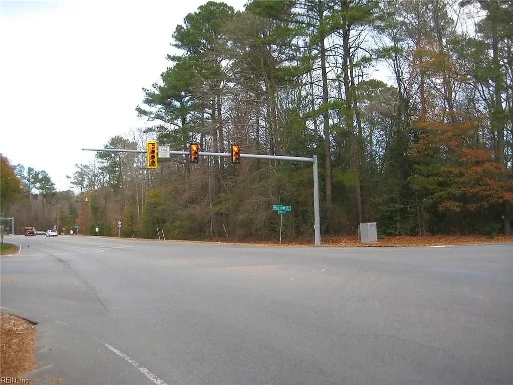 100 Seaford Road, Seaford VA 23696 - Photo 3