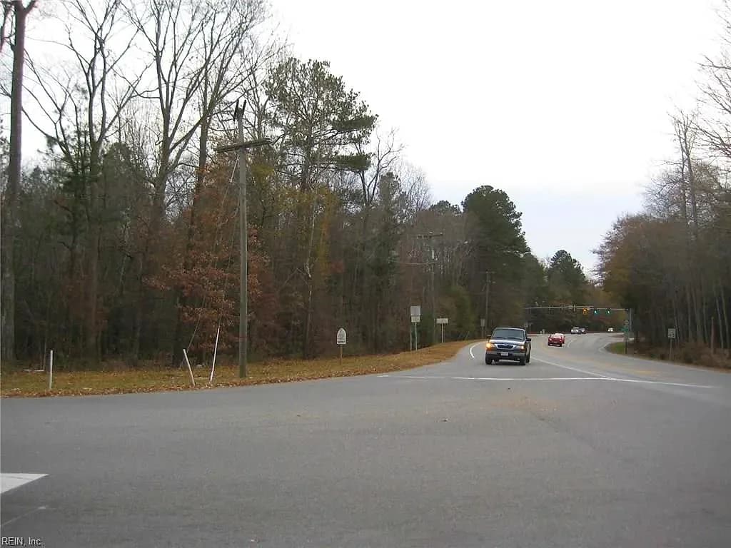 100 Seaford Road, Seaford VA 23696 thumb 7