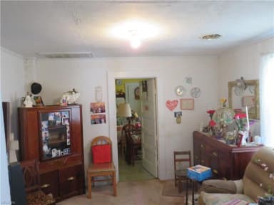 1041 Bells Mill Road, Chesapeake VA 23322 thumb 5