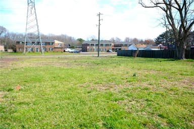 6400 Roanoke Avenue, Newport News VA 23605 thumb 9