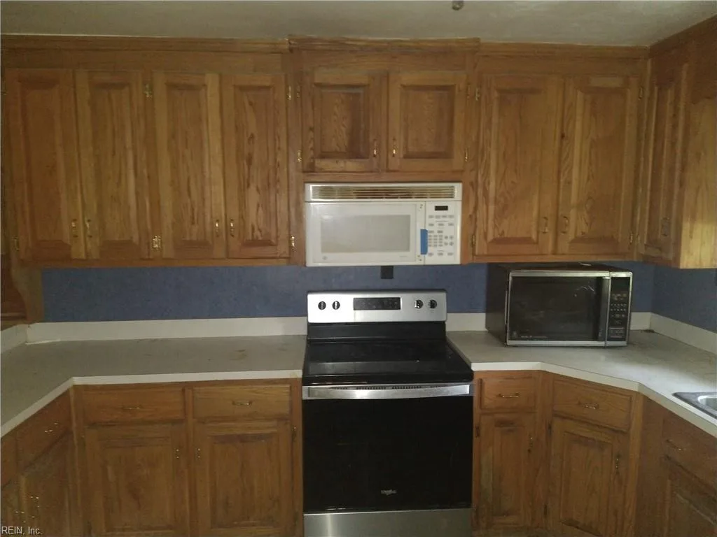 212 Saint James Avenue, Suffolk VA 23434 thumb 7