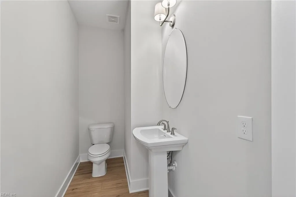 812 Turnberry Arch, Cape Charles VA 23310 thumb 8