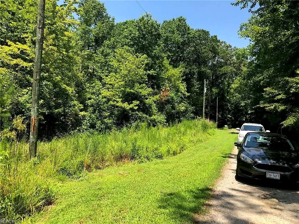 .26 AC Bartlett Circle, Isle Of Wight VA 23397 - Photo 4