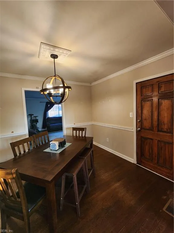 684 Harpersville Road, Newport News VA 23601 thumb 9