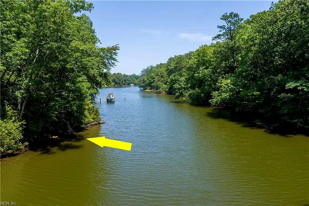 862 Twiggs Ferry Road, Hartfield VA 23071 thumb 12
