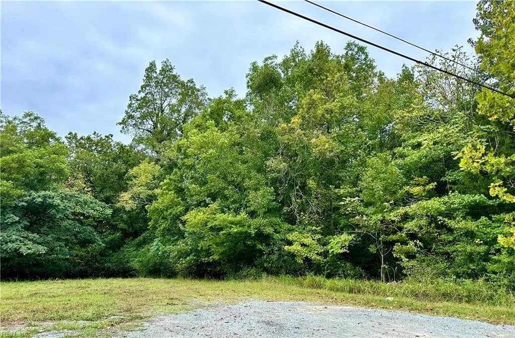 325 N Lloyd Street, Suffolk VA 23434 - Main photo