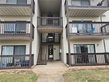 113 Davenport Court #2, Hampton VA 23666 thumb 3
