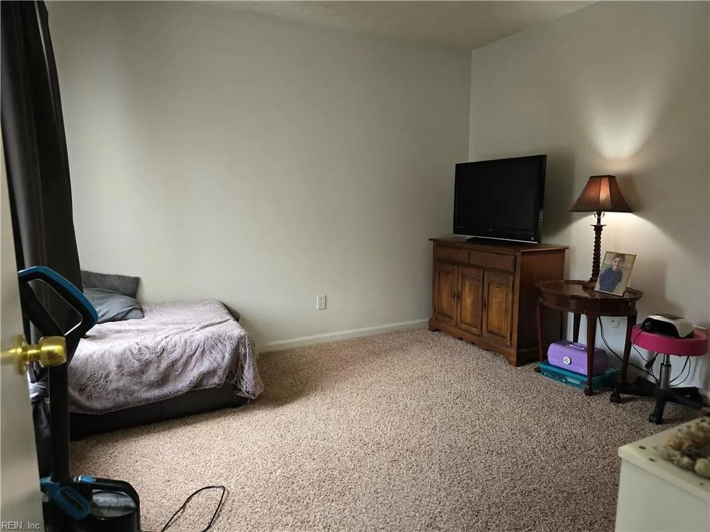 113 Davenport Court #2, Hampton VA 23666 thumb 6