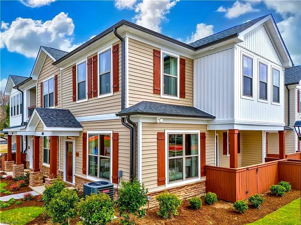 MM Bluestone Model @ Watermark , Hampton VA 23666 thumb 6
