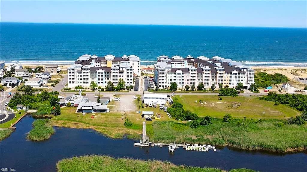 3738 Sandpiper Road #102B, Virginia Beach VA 23456 - Photo 3