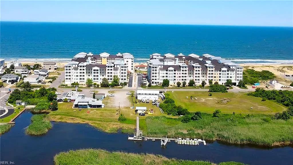3738 Sandpiper Road #102B, Virginia Beach VA 23456 - Photo 3