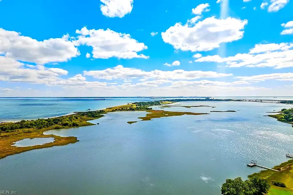 17 Seaview Drive, Hampton VA 23664 thumb 11
