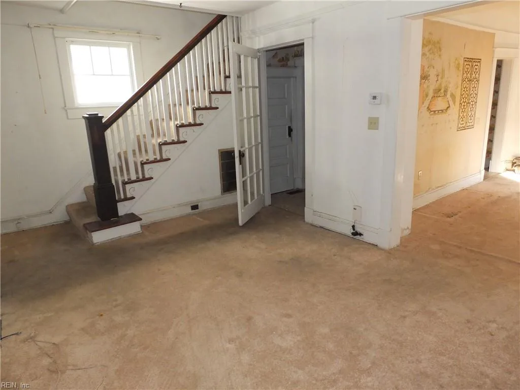 2208 Roanoke Avenue, Newport News VA 23607 thumb 7