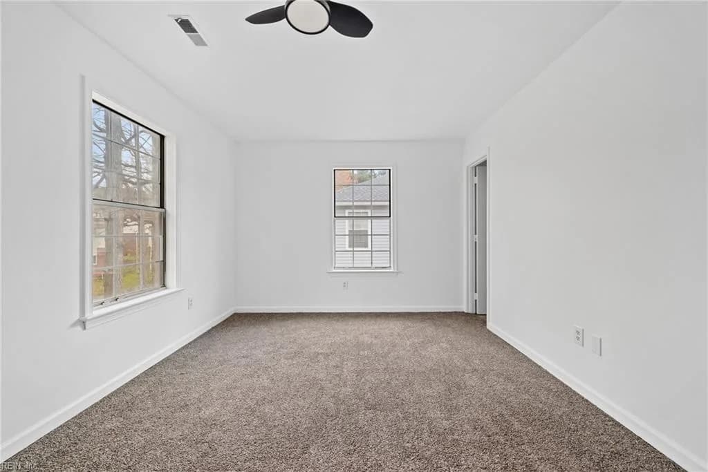 364 Thorncliff Drive, Newport News VA 23608 thumb 12