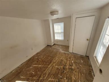 15 N Hope ST, HAMPTON VA 23663 thumb 10