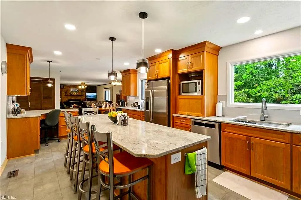 107 Brokenbridge RD, YORKTOWN VA 23692 thumb 6