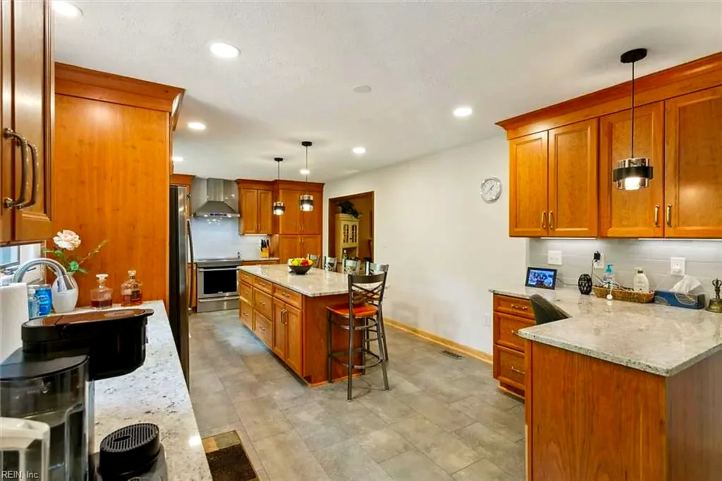 107 Brokenbridge RD, YORKTOWN VA 23692 thumb 7