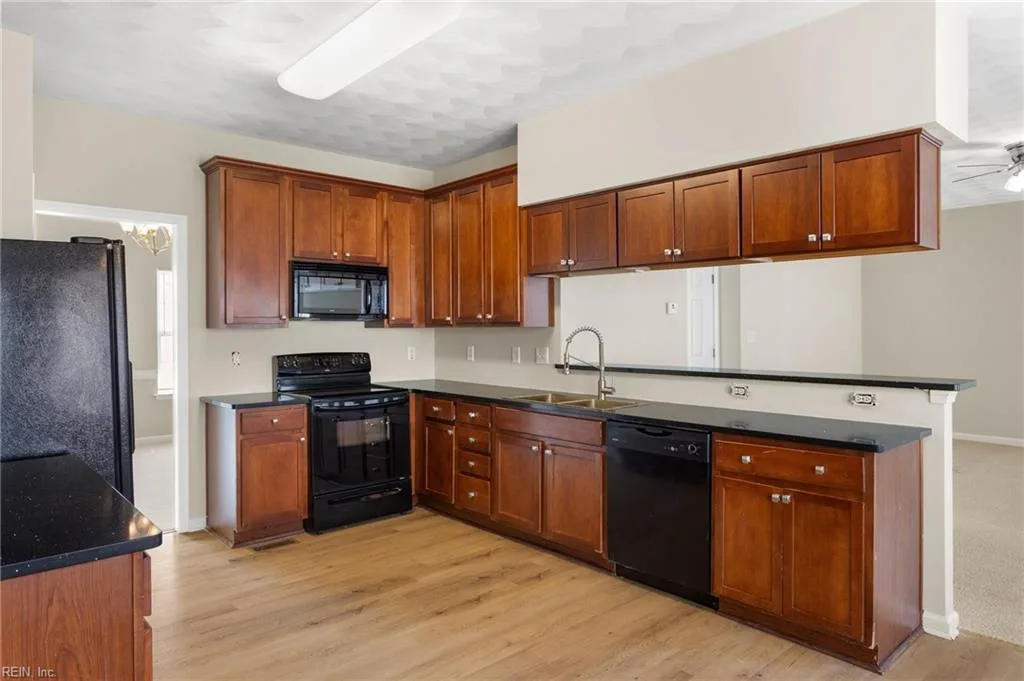 3116 Ferncliff CT, CHESAPEAKE VA 23323 thumb 10