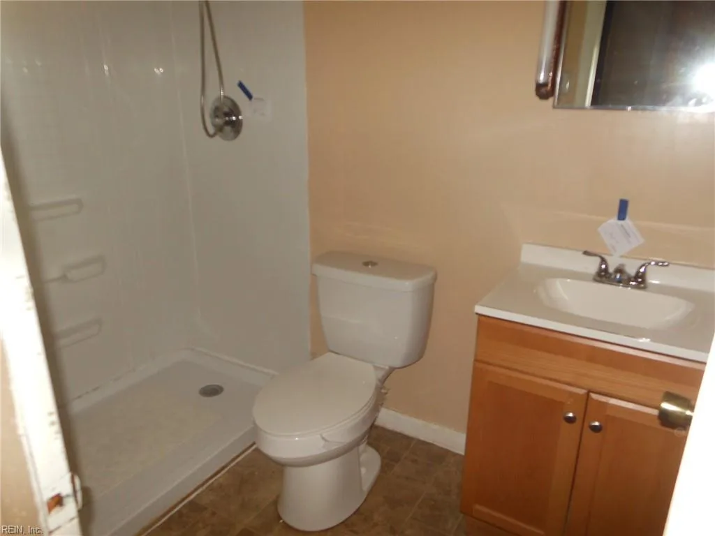 9618 Carver DR, NEWPORTNEWS VA 23605 thumb 10