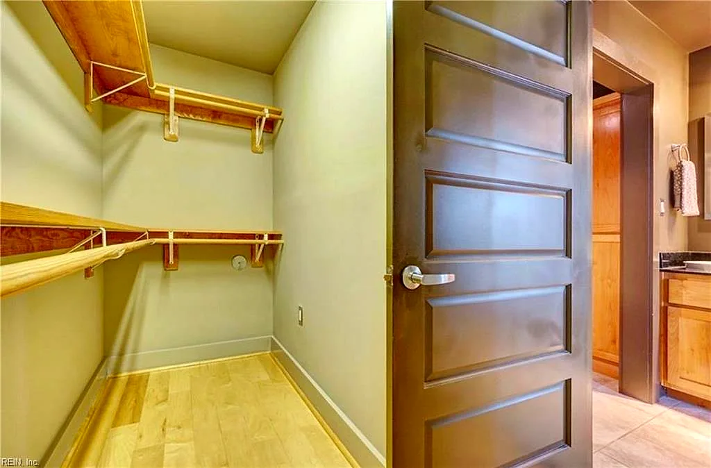 435 Monticello AVE #200D, NORFOLK VA 23510 thumb 12