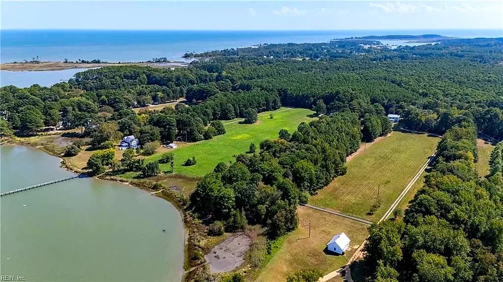 2 acr Horn Harbor AVE, NEWPOINT VA 23125 thumb 11