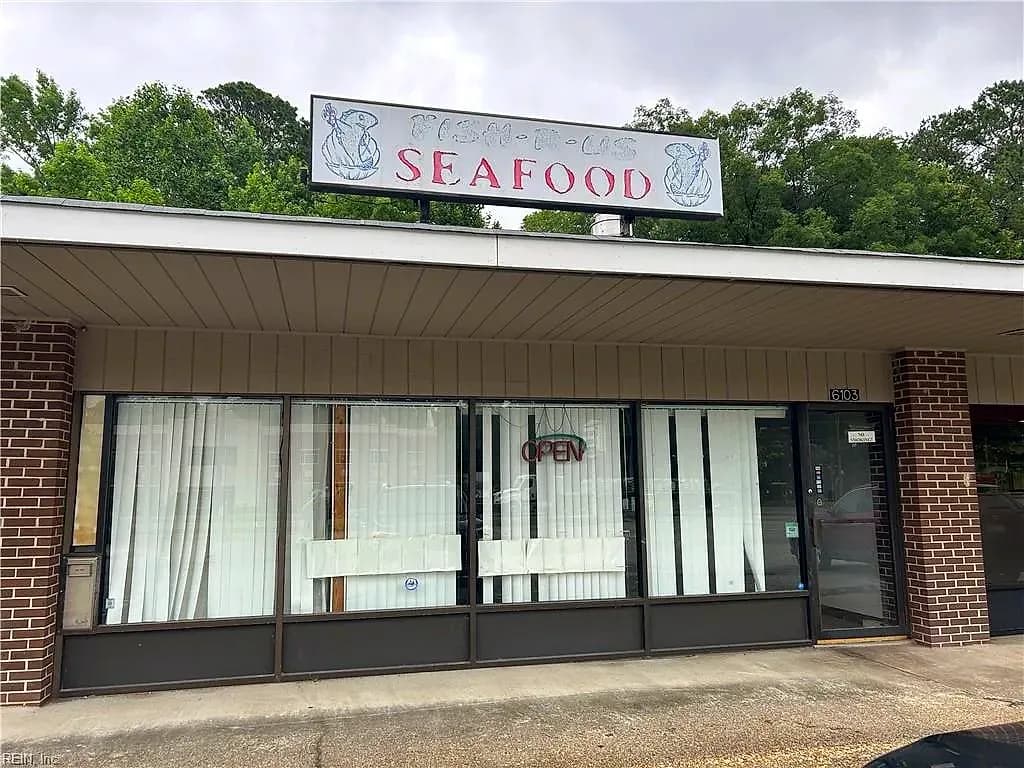 6103 George Washington Memorial HWY, GLOUCESTER VA 23061 - Main photo