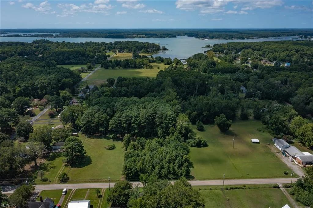 2210 Old Ferry RD, HUDGINS VA 23076 - Photo 2
