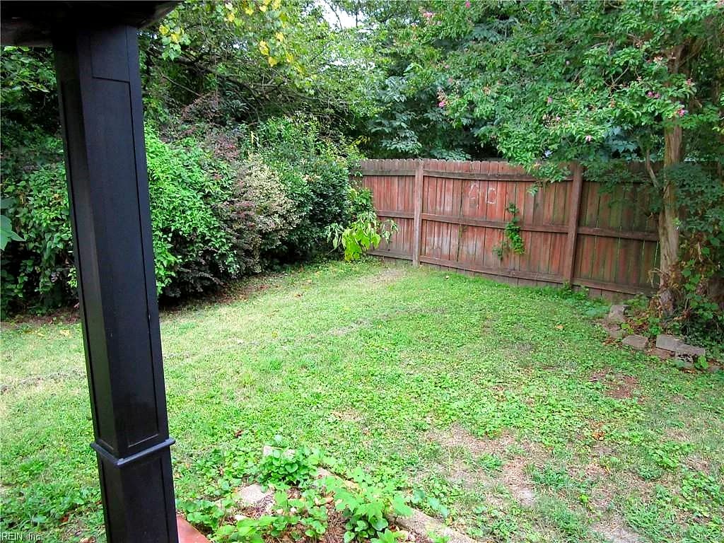 358 Lincoln ST, HAMPTON VA 23669 - Photo 5