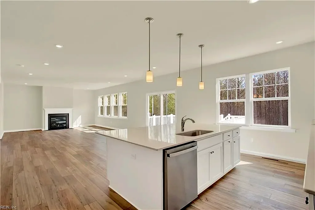 6304 Fawncrest LN, WILLIAMSBURG VA 23188 thumb 8