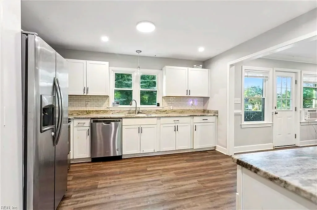 18 Brookfield DR, HAMPTON VA 23666 thumb 11