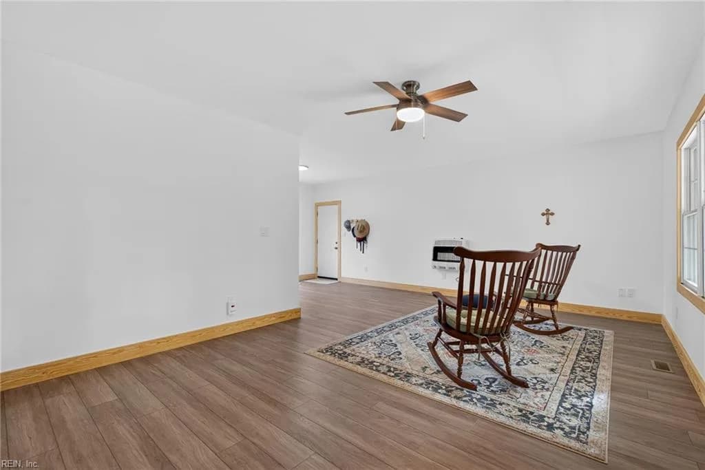9016 Marlfield RD, GLOUCESTER VA 23061 thumb 7