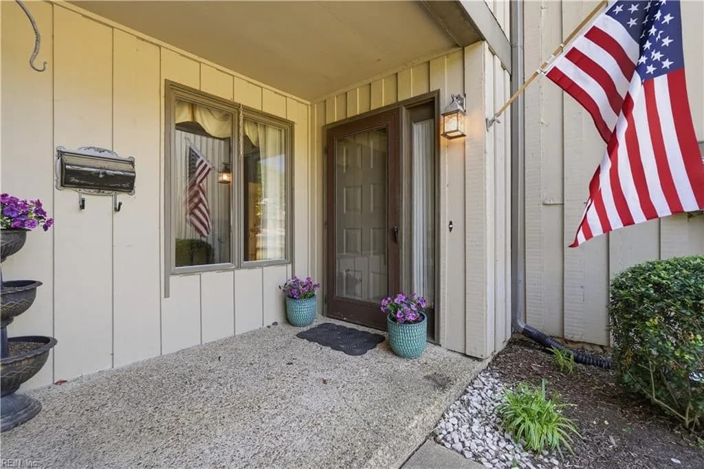 4291 Hatton Point LN, PORTSMOUTH VA 23703 thumb 6