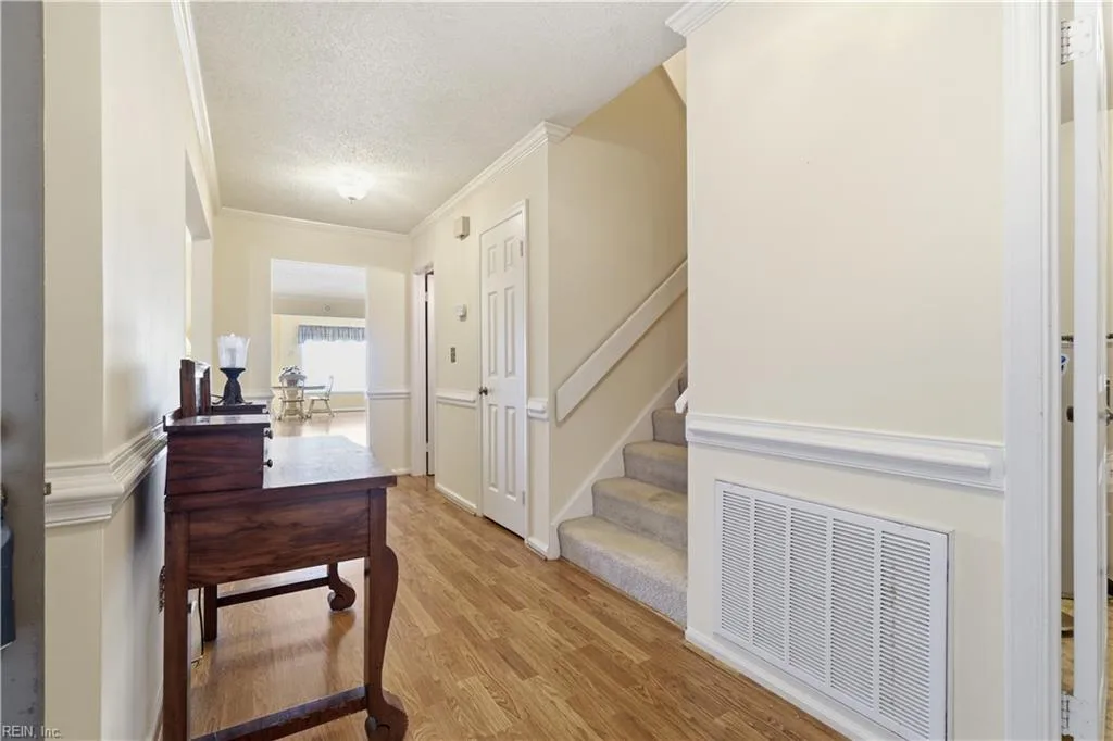 4291 Hatton Point LN, PORTSMOUTH VA 23703 thumb 8
