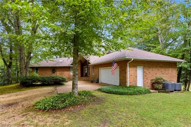 8038 Boxwood LN, GLOUCESTER VA 23061 thumb 12