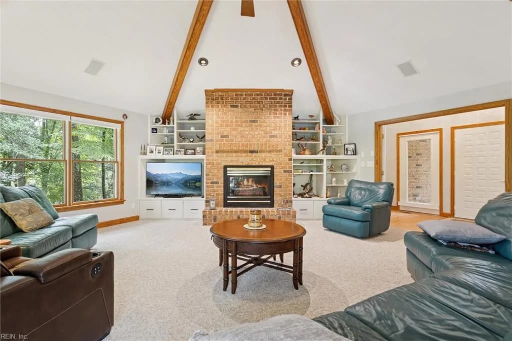 8038 Boxwood LN, GLOUCESTER VA 23061 thumb 8