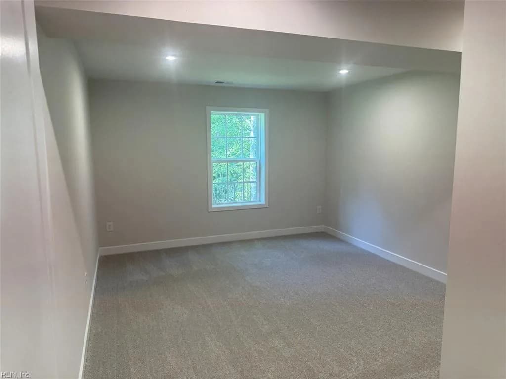 229 Woodcreek RD, WILLIAMSBURG VA 23185 thumb 6