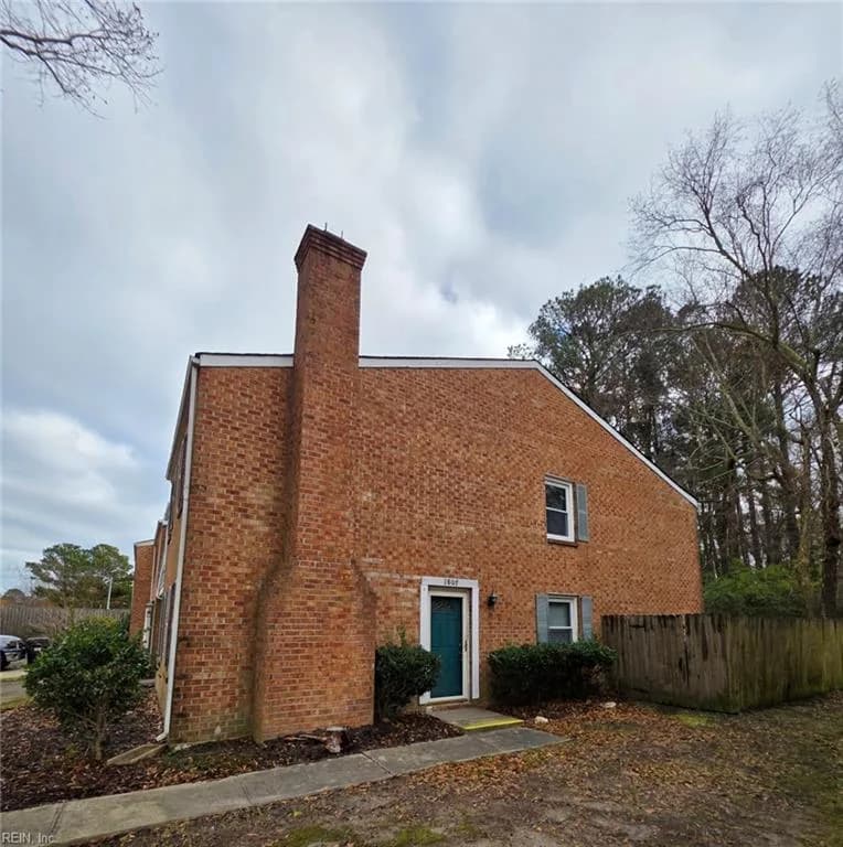 1807 E Durham, Virginia Beach, VA 23454, USA - Main photo