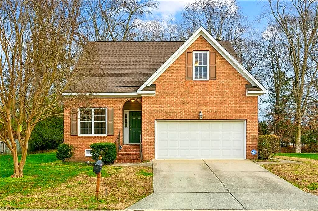 314 Oak Ridge DR, NEWPORT NEWS VA 23603 - Main photo