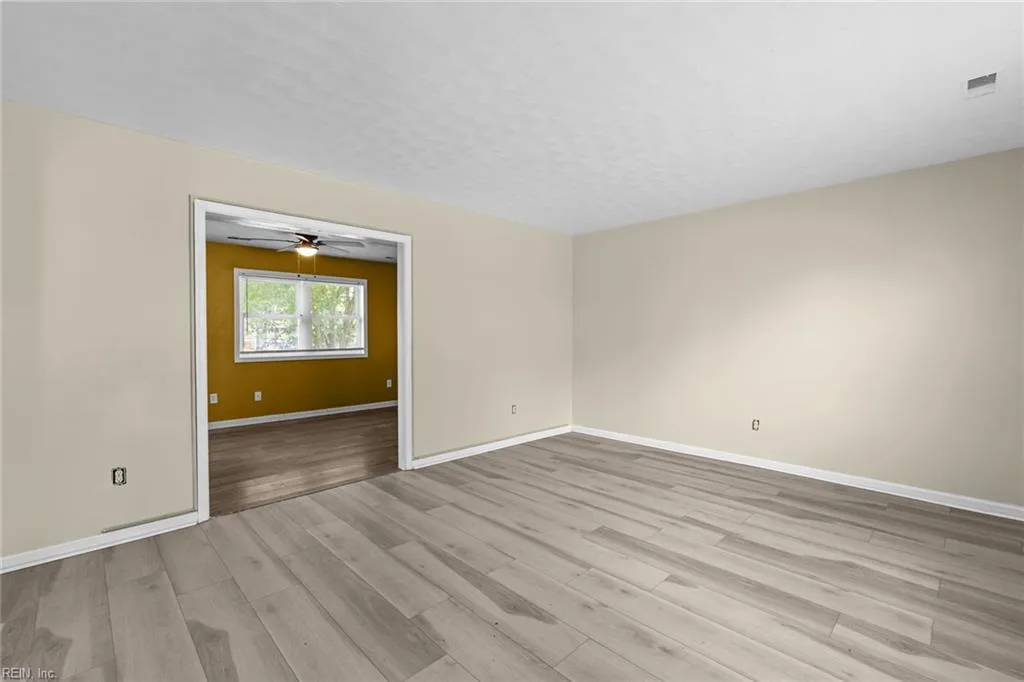 8 Toledo CT, HAMPTON VA 23666 thumb 11