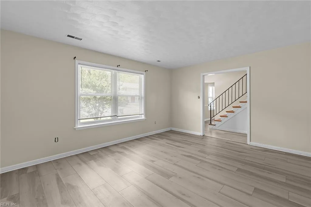 8 Toledo CT, HAMPTON VA 23666 thumb 12