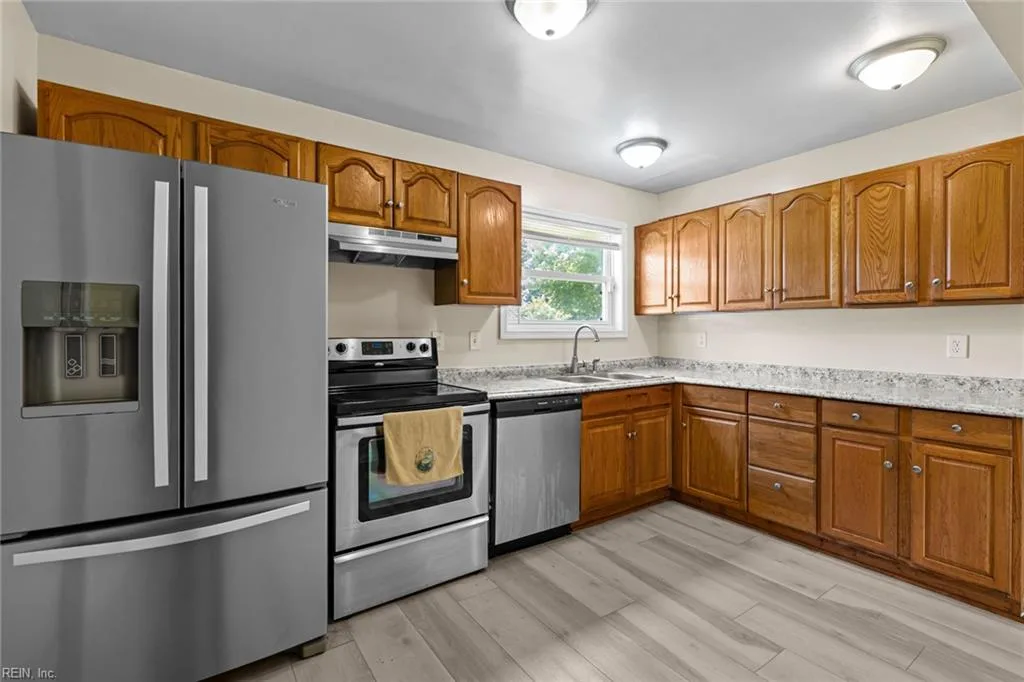 8 Toledo CT, HAMPTON VA 23666 thumb 7