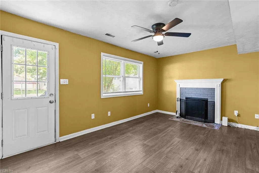 8 Toledo CT, HAMPTON VA 23666 thumb 10