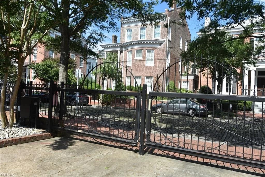421 W Bute ST #203, NORFOLK VA 23510 thumb 12