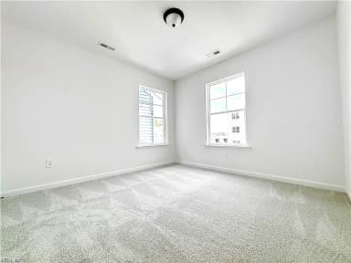 1541 Waltham LN, NEWPORT NEWS VA 23608 thumb 5