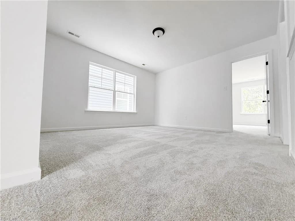 1541 Waltham LN, NEWPORTNEWS VA 23608 thumb 9