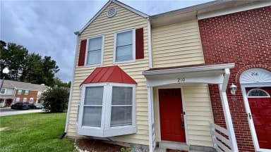 210 Whitewater DR, NEWPORT NEWS VA 23608 thumb 5