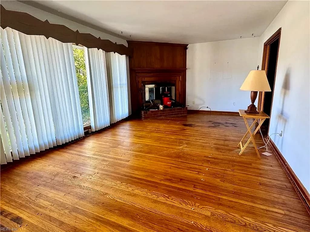 9 Julian PL, HAMPTON VA 23666 thumb 9