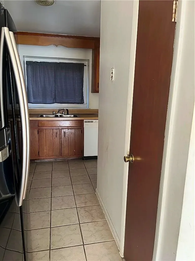 138 Eberly TER, HAMPTON VA 23669 thumb 6