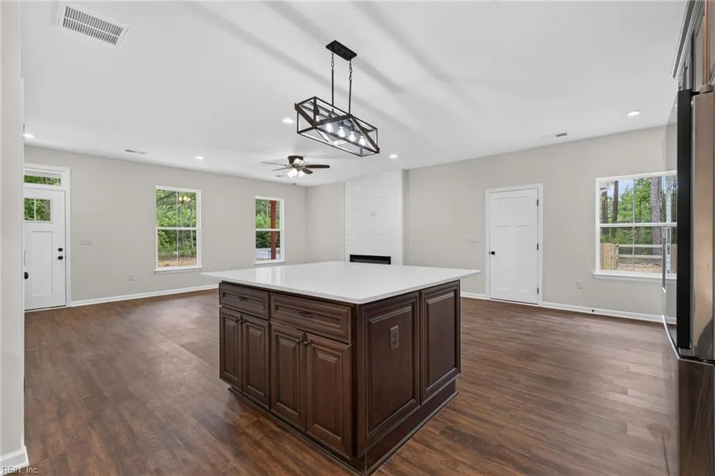 7228 Gates RD, SUFFOLK VA 23437 thumb 6